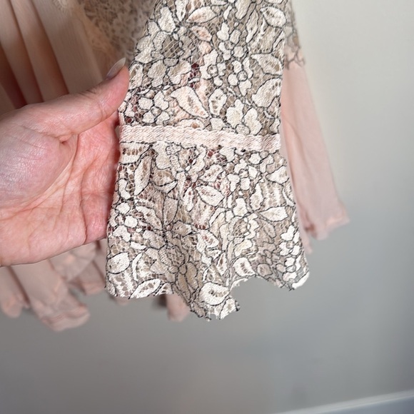 Free People Tell Tale Lace Tunic Size Medium Boho Balletcore - Picture 6 of 9